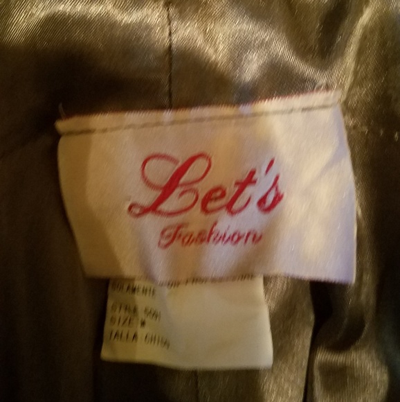 Dress - Picture 7 of 7